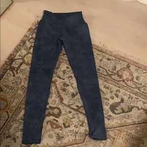 Tie-Dye Alo Yoga, 7/8 Tights